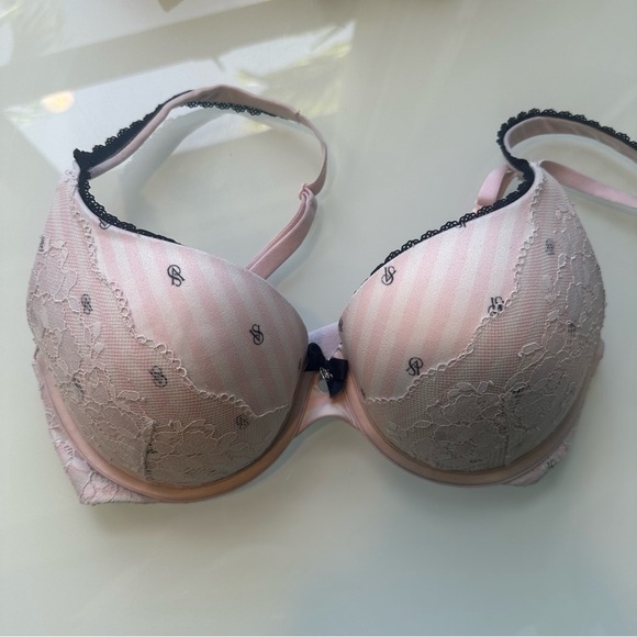 Victorias Secret 32 D Bra Bundle ✨ All in excellent condition! - Picture 8 of 9